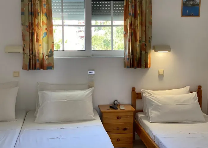 Pensjonat Peacock Pefki