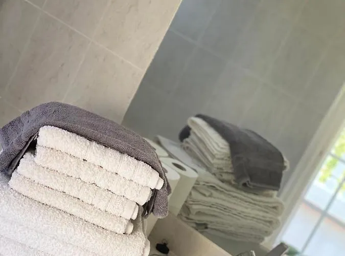 Peacock Guest house *